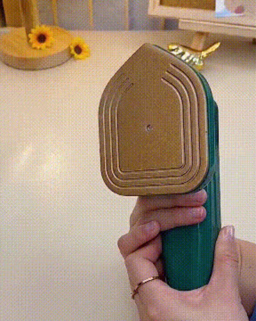 MINI PLANCHA A VAPOR